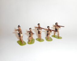 NZ8: Maori Warriors with Muskets and Shotguns